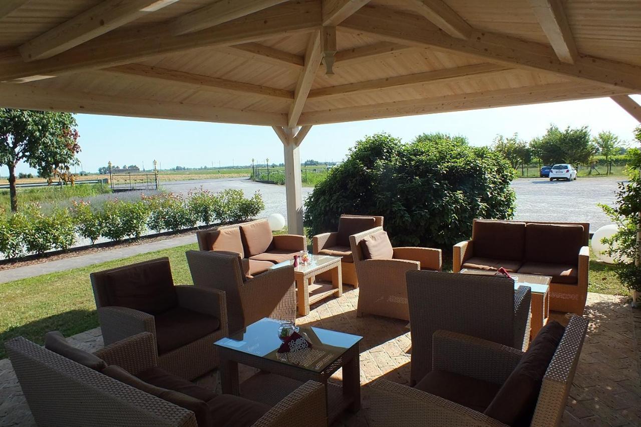 Agriturismo Isola Augusta Palazzolo dello Stella Eksteriør bilde